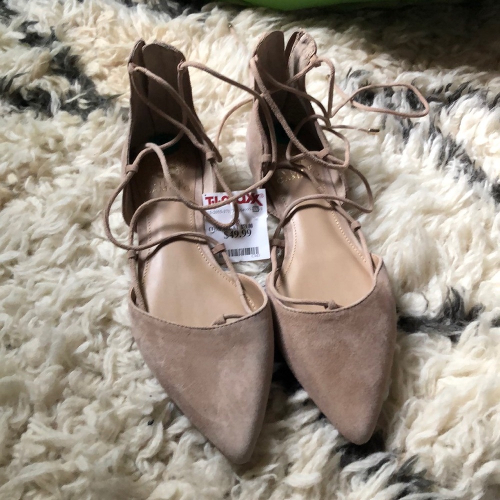 Vince Camuto flats